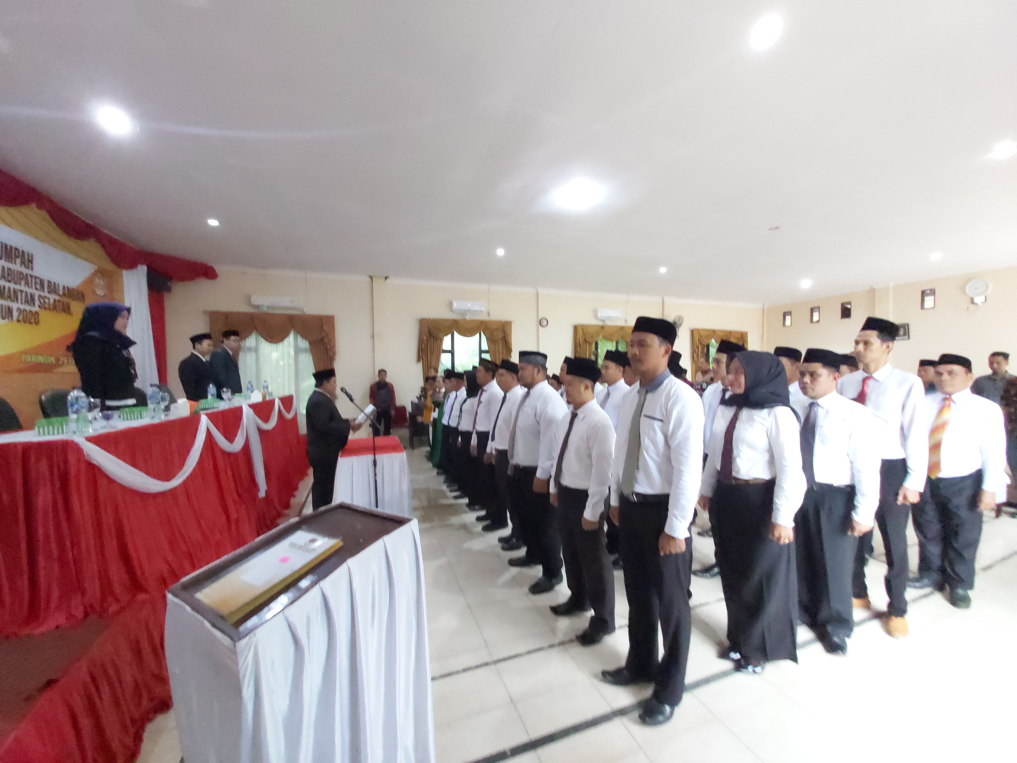 KPU Lantik 40 PPK se-Kabupaten Balangan
