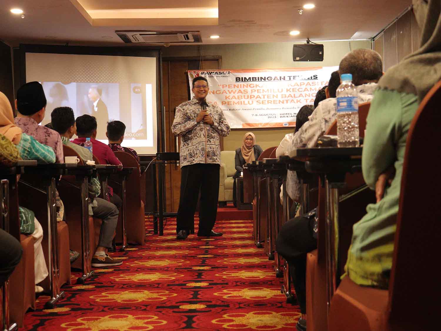 Prof. Muhammad Memaparkan Posisi dan Peran Strategis Panwaslu Kecamatan