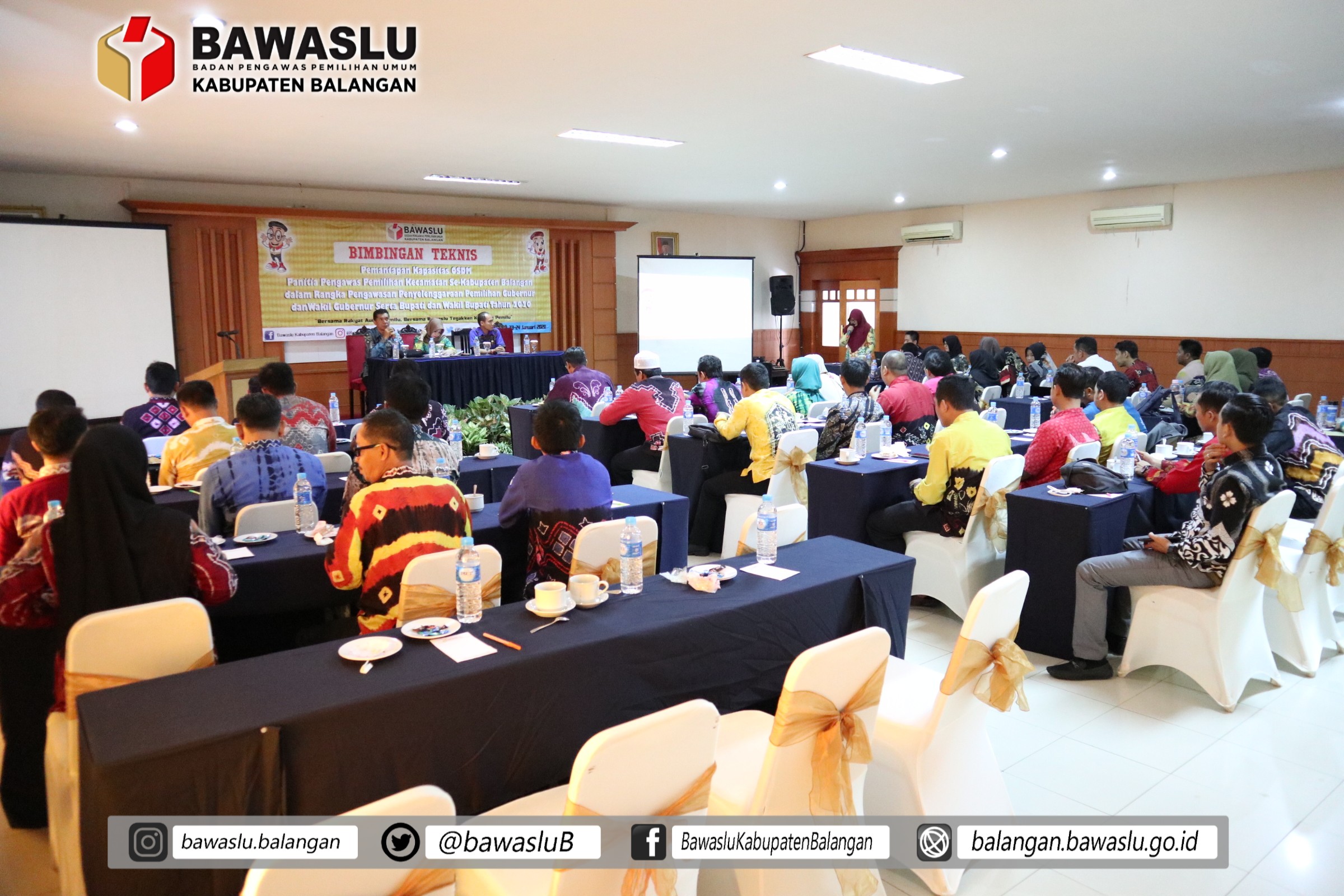 Mantapkan Kinerja Panwascam Se-Kabupaten Balangan