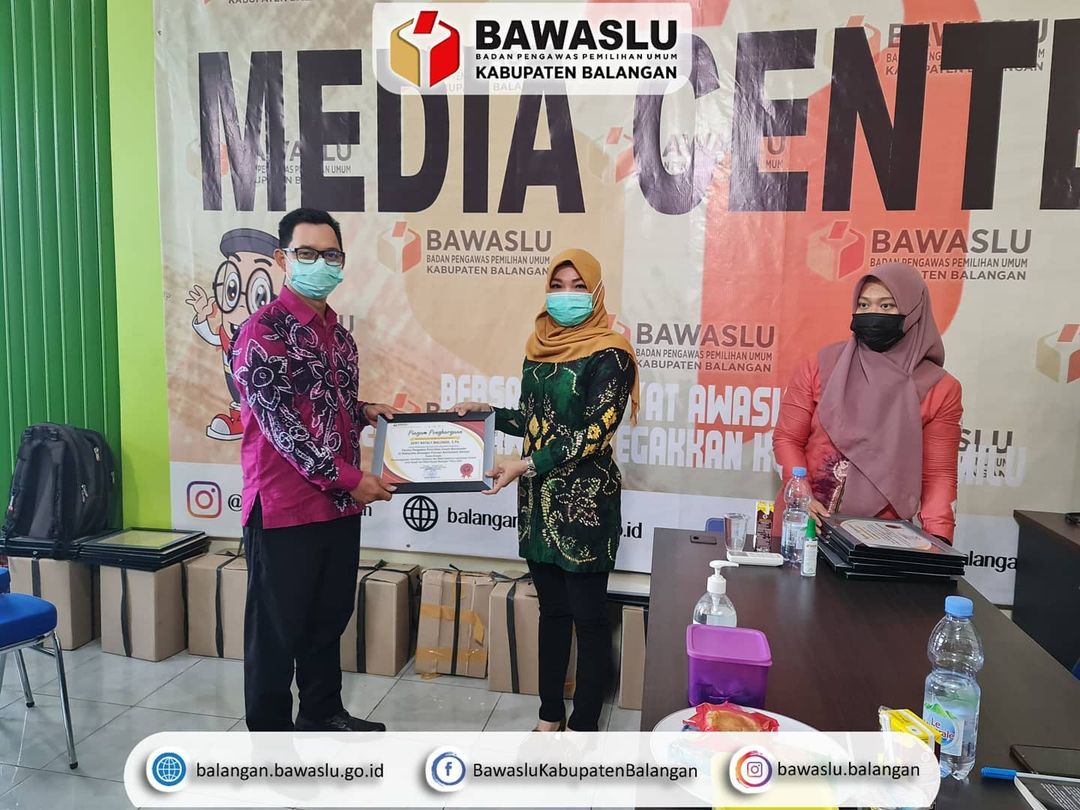 Piagam Untuk Jajaran Pengawas