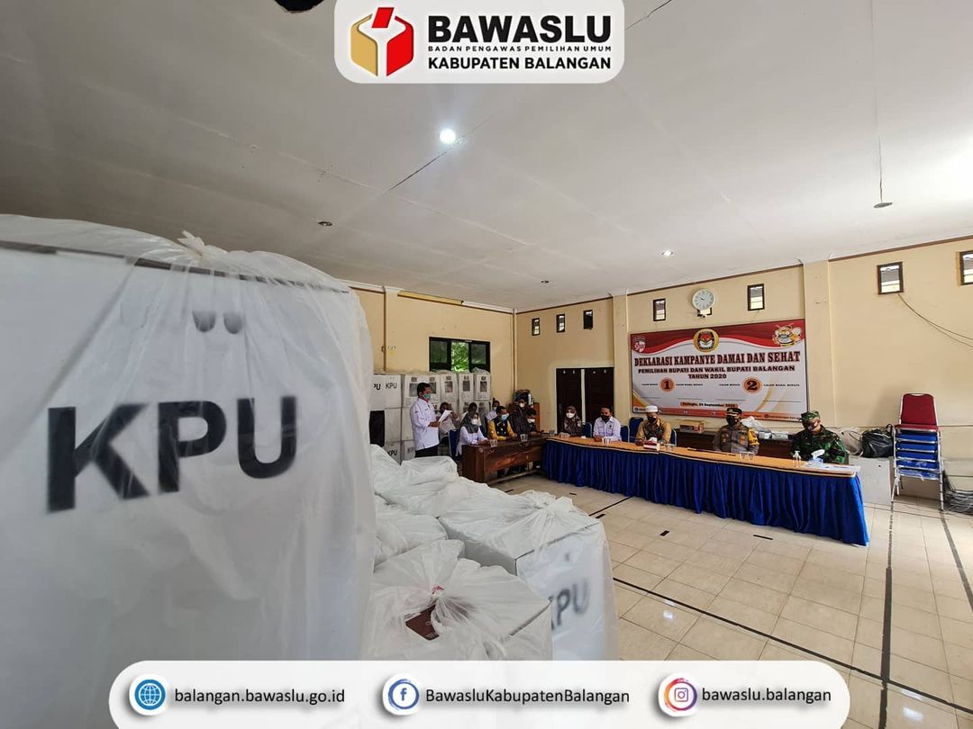 Bawaslu Awasi Pembukaan Kotak Suara