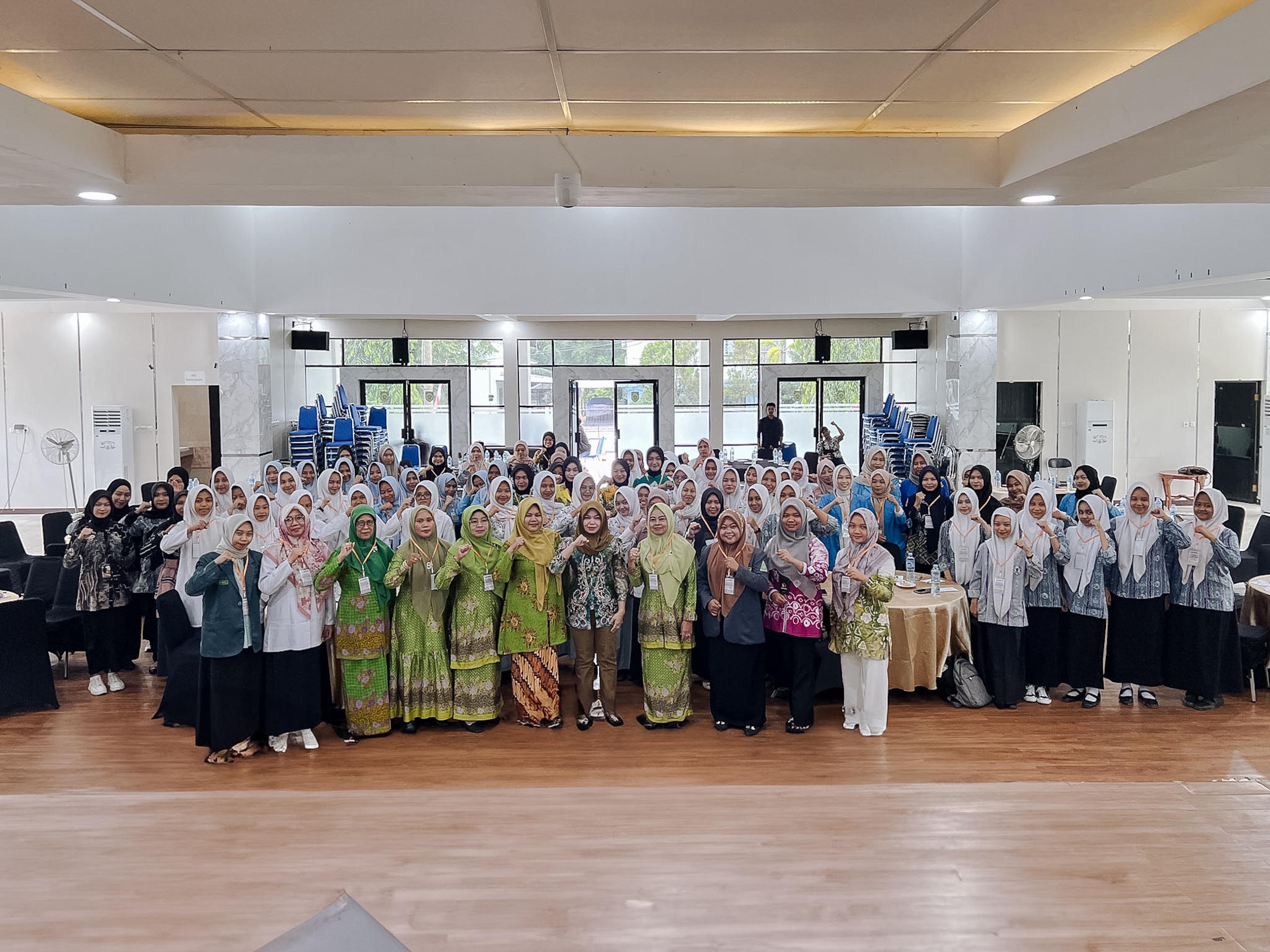 Perempuan Pilar Demokrasi