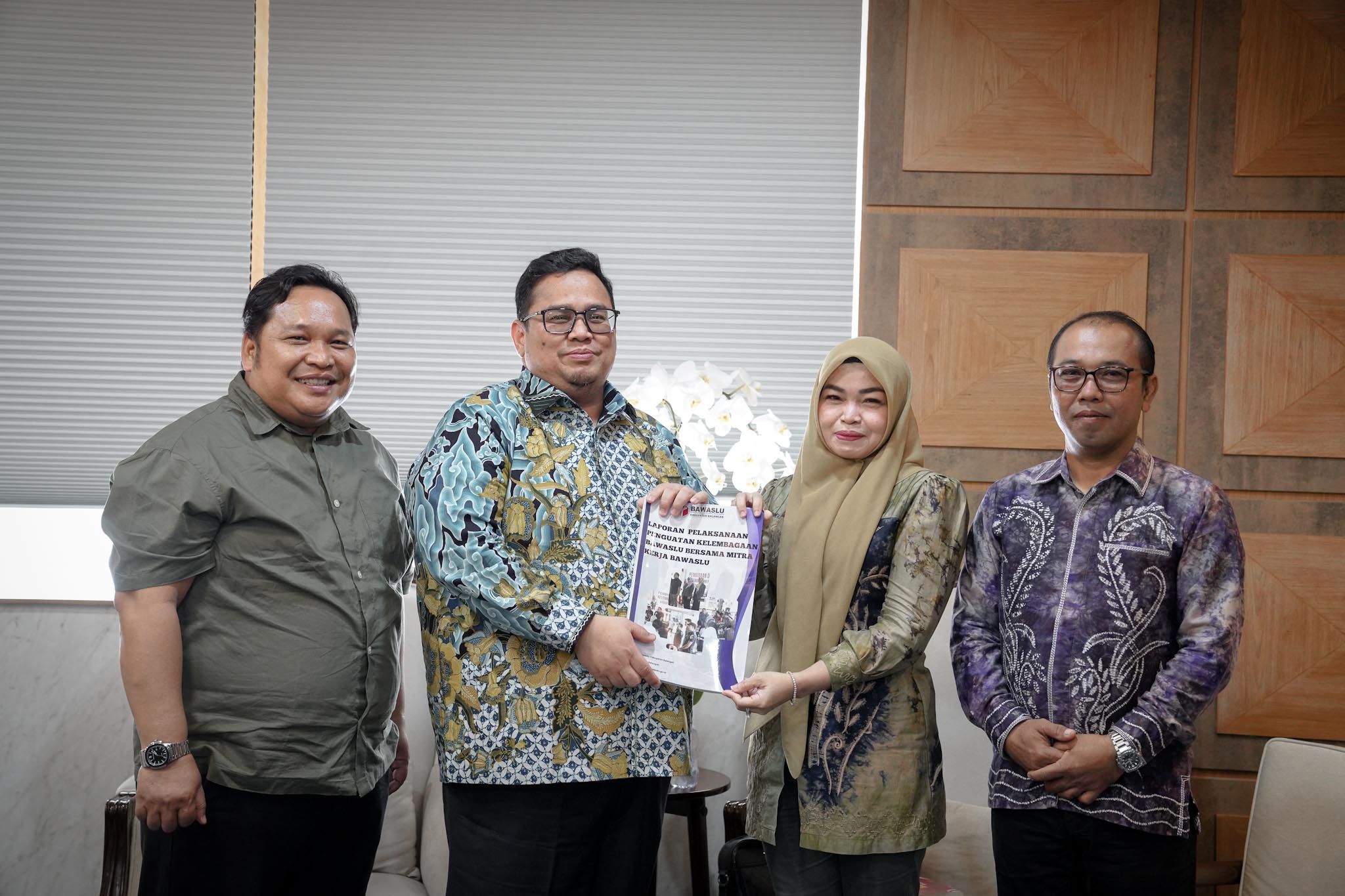 Komitmen Transparansi, Bawaslu Balangan Sampaikan Laporan Penguatan Kelembagaan di Jakarta