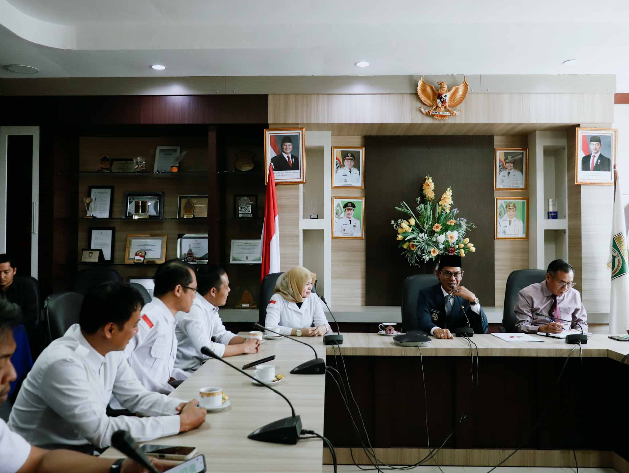 Bawaslu Balangan Apresiasi Pembangunan Kantor Saat Audiensi dengan Wakil Bupati