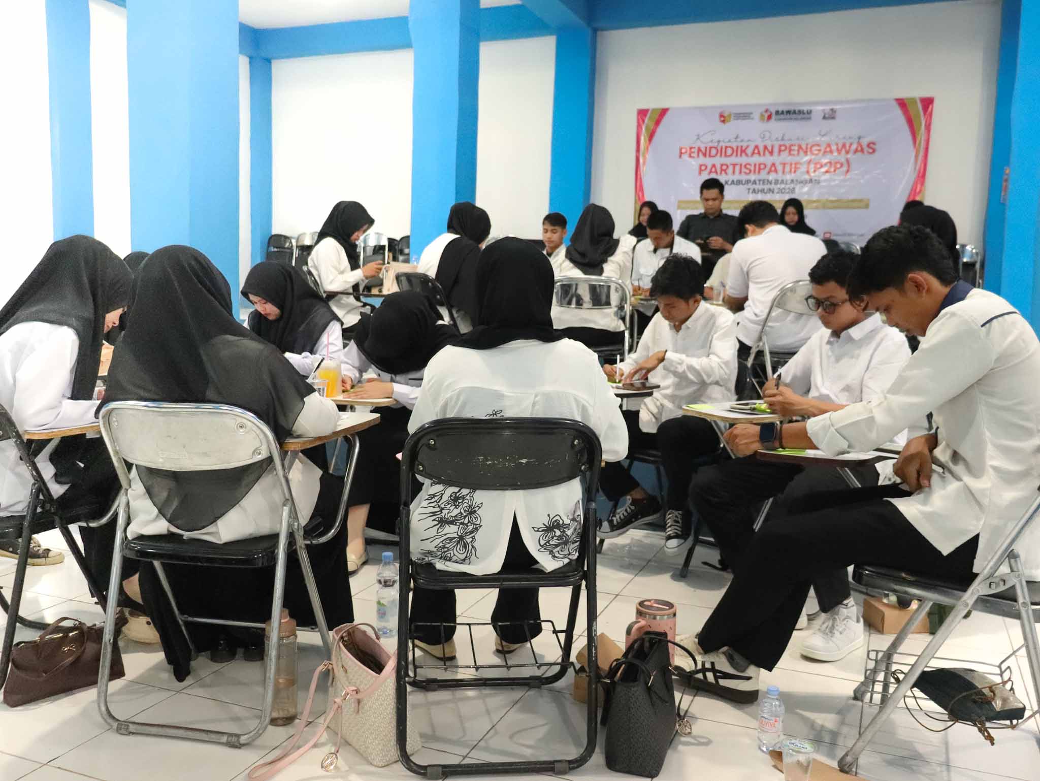  Cetak Pengawas Demokrasi Muda, Bawaslu Balangan Gelar P2P di UnivSM