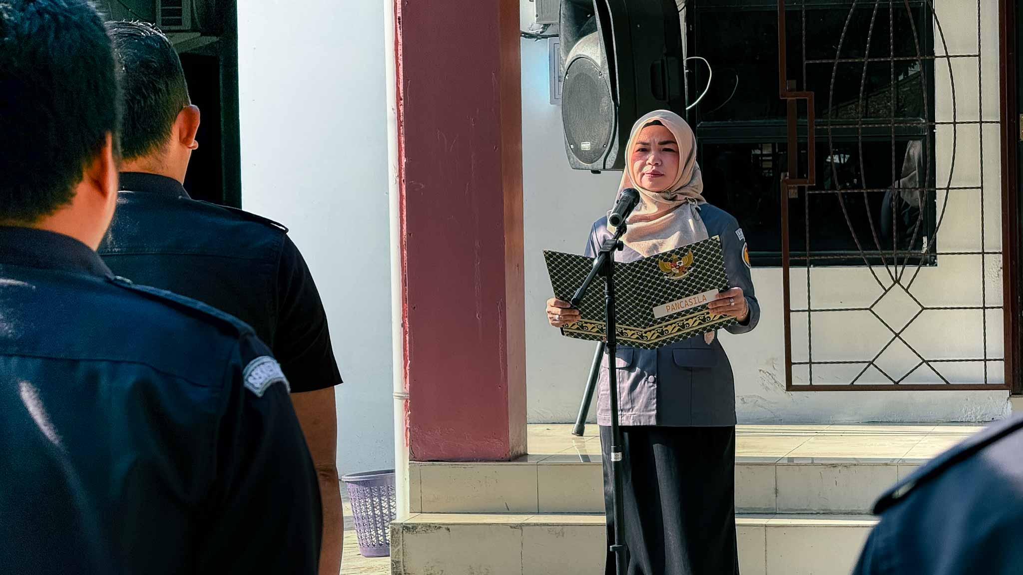 Bawaslu Balangan Tekankan Disiplin dan Peningkatan Kinerja melalui Apel Pagi