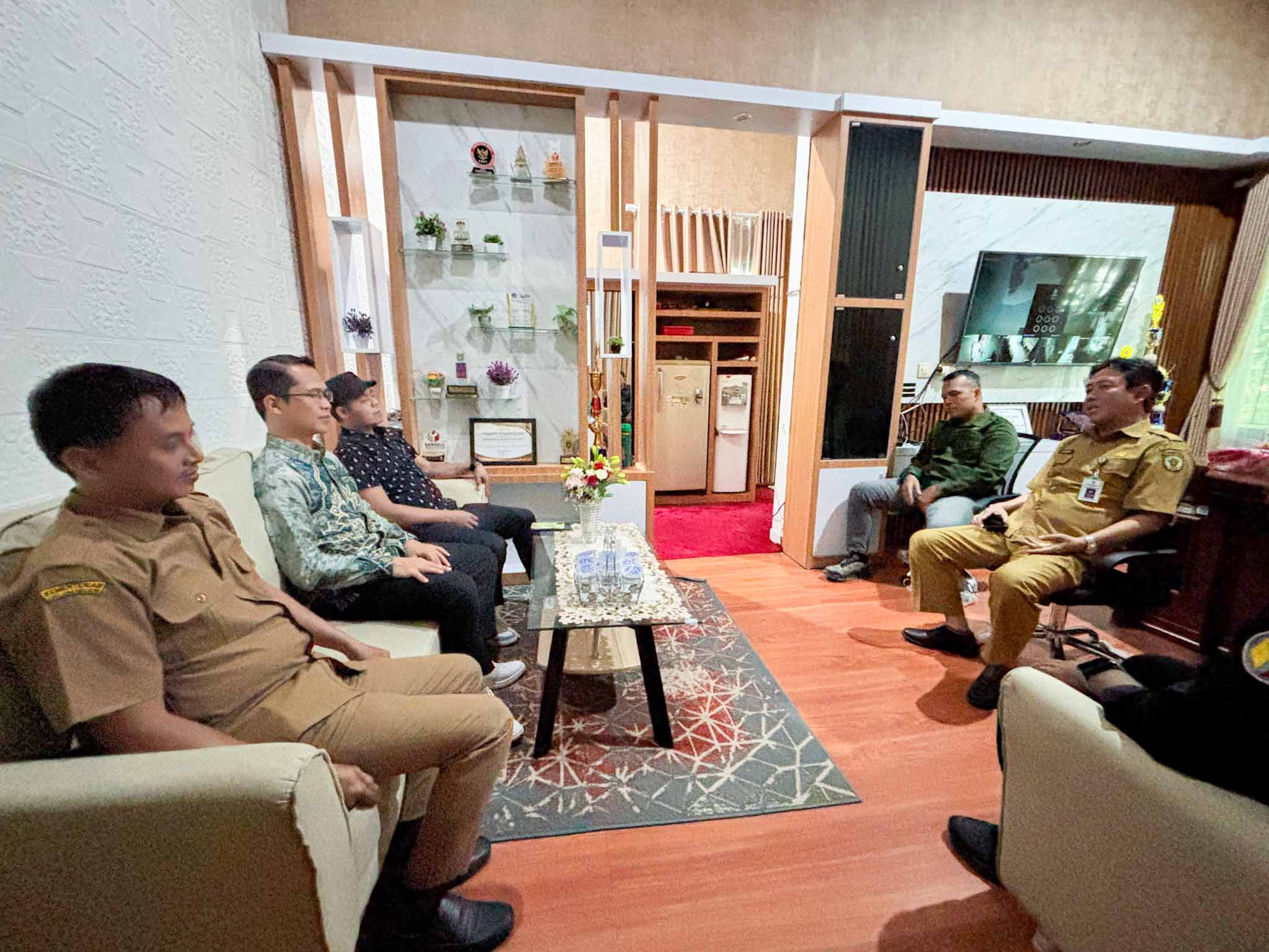 Perkuat Kelembagaan, Bawaslu Balangan Koordinasikan Pengajuan Dana Hibah ke Kesbangpol