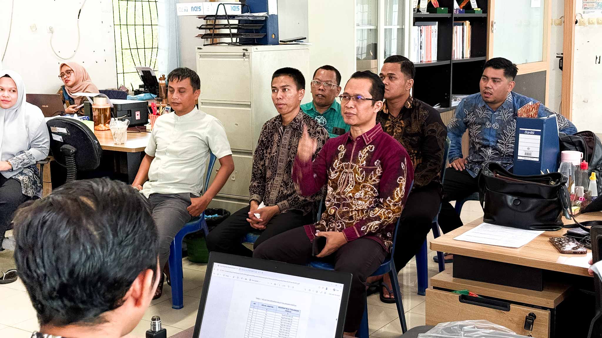 BALINGAI Jadi Wadah Penguatan SDM, Bawaslu Balangan Tingkatkan Pemahaman Hak dan Kewajiban Pegawai