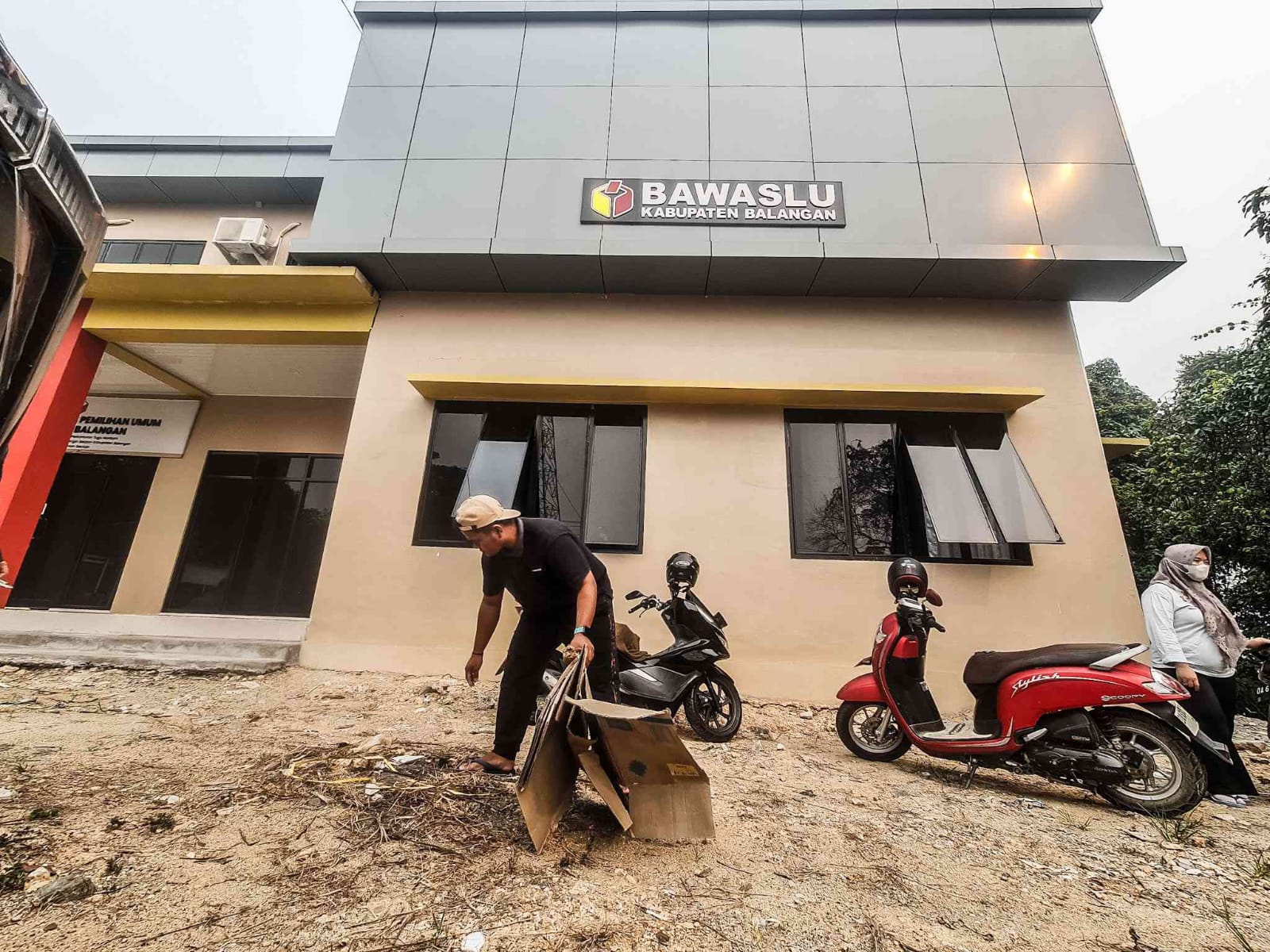 Jaga Lingkungan, Bawaslu Balangan Kembali Gelar Jumpa Berlian