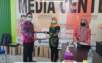 Piagam Untuk Jajaran Pengawas