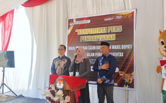 Penyampaian Ketua Bawaslu Kabupaten Balangan pada pendaftaran calon bupati balangan