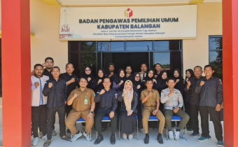  Akhiri Penugasan di Bawaslu Balangan, Tiga ASN Tinggalkan Jejak Pengabdian dan Dedikasi