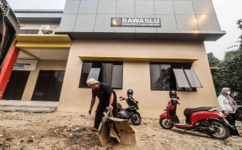 Jaga Lingkungan, Bawaslu Balangan Kembali Gelar Jumpa Berlian